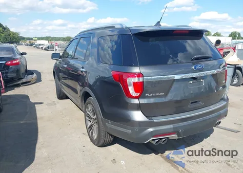 2018 Ford Explorer Platinum z USA, uszkodzony, nr VIN 1FM5K8HT6JGC90505